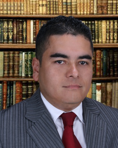 Lic. Alberto Mendoza